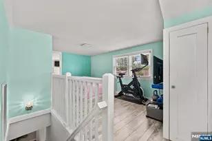 10 Dale Dr, Fairfield, NJ 07004 - Photo 21