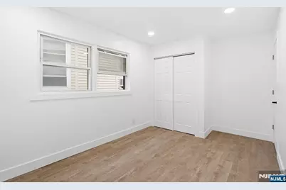 284 2nd Avenue, Newark, NJ 07107 - Photo 25