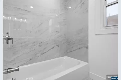 284 2nd Avenue, Newark, NJ 07107 - Photo 27