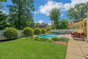 9 Fairway Ave, Emerson, NJ 07630 - Photo 23