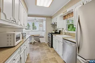 364 Northern Pkwy, Ridgewood, NJ 07450 - Photo 11