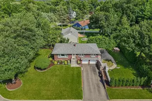 2 Hillview Pl, Ramsey, NJ 07446 - Photo 3