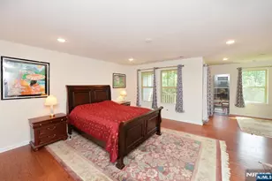 27 Winfield Dr 903, Woodcliff Lake, NJ 07677 - Photo 11