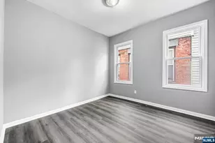 306 Ridgewood Ave, Newark, NJ 07112 - Photo 17