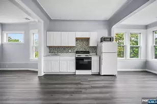 306 Ridgewood Ave, Newark, NJ 07112 - Photo 23