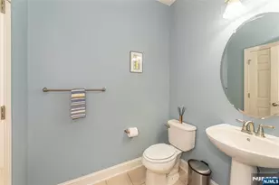 2 Station Sq, Union Township, NJ 07083 - Photo 21