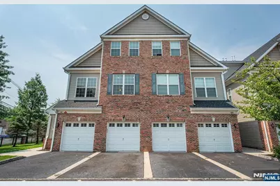 2 Station Square, Union Township, NJ 07083 - Photo 3