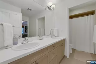 709 Fieldstone Terrace, Wyckoff Township, NJ 07481 - Photo 27
