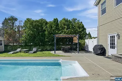 930 Ramapo Avenue, Pompton Lakes, NJ 07442 - Photo 5
