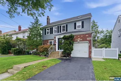 102 Mortimer Avenue, Rutherford, NJ 07070 - Photo 3