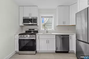 27 8th St, Ridgefield Park, NJ 07660 - Photo 13
