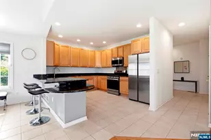 20 Kelburn Ct, Hardyston Township, NJ 07419 - Photo 9