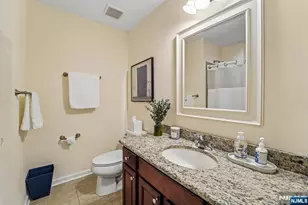 24 Pineview Dr, Waldwick, NJ 07463 - Photo 21