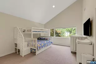 34 Warren Ln, Alpine, NJ 07620 - Photo 29