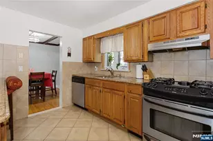 520 Washington Ave, Dumont, NJ 07628 - Photo 9