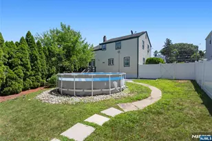 520 Washington Ave, Dumont, NJ 07628 - Photo 17