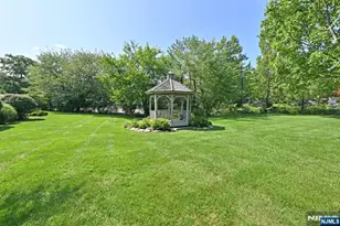 140 Bellair Road Q, Ridgewood, NJ 07450 - Photo 25