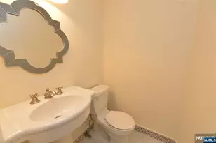 140 Bellair Road Q, Ridgewood, NJ 07450 - Photo 11