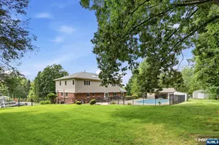 39 Fox Hill Rd, Upper Saddle River, NJ 07458 - Photo 43