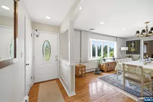 39 Fox Hill Rd, Upper Saddle River, NJ 07458 - Photo 3
