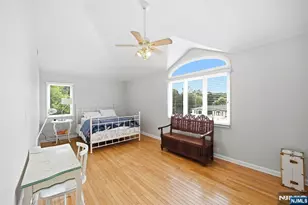 39 Fox Hill Rd, Upper Saddle River, NJ 07458 - Photo 27