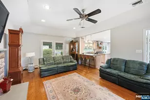 39 Fox Hill Rd, Upper Saddle River, NJ 07458 - Photo 9