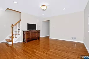 30 Highwood Dr, Dumont, NJ 07628 - Photo 5