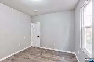 111-113 Huntington Terrace, Newark, NJ 07112 - Photo 15
