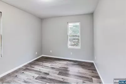 111-113 Huntington Terrace, Newark, NJ 07112 - Photo 21