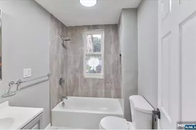 111-113 Huntington Terrace, Newark, NJ 07112 - Photo 23