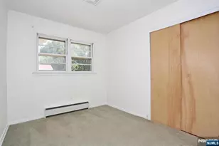 294 Kastler Ct, New Milford, NJ 07646 - Photo 17
