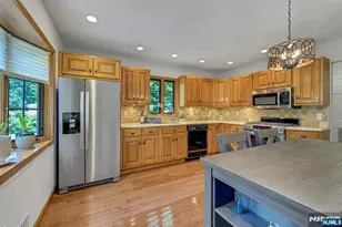 21 Hickory Dr, Oakland, NJ 07436 - Photo 17
