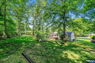 21 Hickory Dr, Oakland, NJ 07436 - Photo 43