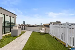 332 Newark Ave 4A, Jersey City, NJ 07302 - Photo 19