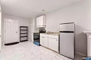 312 Orange St, Newark, NJ 07103 - Photo 15