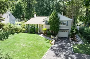 85 Page Dr, Oakland, NJ 07436 - Photo 3