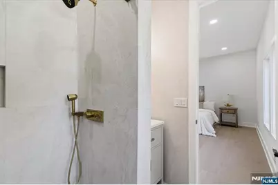 29 Sycamore Avenue, Livingston, NJ 07039 - Photo 45