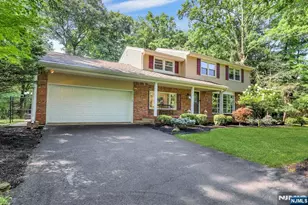 44 Sunrise Dr, Montvale, NJ 07645 - Photo 39