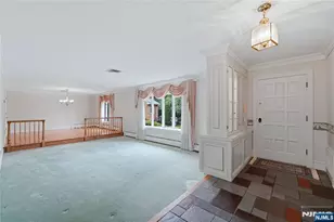 249 River Dr, Elmwood Park, NJ 07407 - Photo 9
