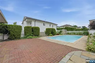 249 River Dr, Elmwood Park, NJ 07407 - Photo 41