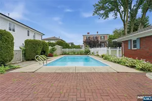 249 River Dr, Elmwood Park, NJ 07407 - Photo 39