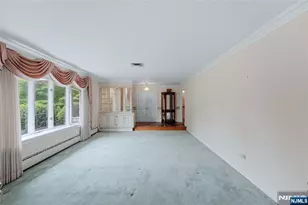 249 River Dr, Elmwood Park, NJ 07407 - Photo 15