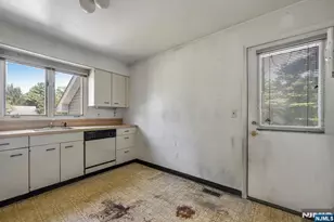 14 Parsons Ct, Mahwah, NJ 07430 - Photo 21