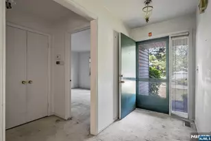 14 Parsons Ct, Mahwah, NJ 07430 - Photo 15