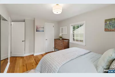 10 College Avenue, Montclair, NJ 07043 - Photo 13