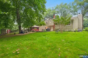 17 Billingsley Dr, Livingston, NJ 07039 - Photo 41