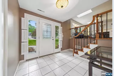 17 Billingsley Drive, Livingston, NJ 07039 - Photo 3