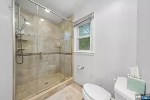 17 Billingsley Dr, Livingston, NJ 07039 - Photo 23