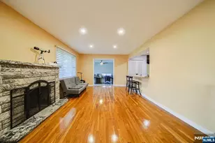 44 Roosevelt St, Little Ferry, NJ 07643 - Photo 9
