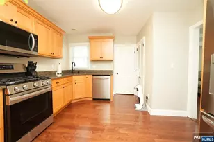 328 Mayhill St, Saddle Brook Township, NJ 07663 - Photo 17